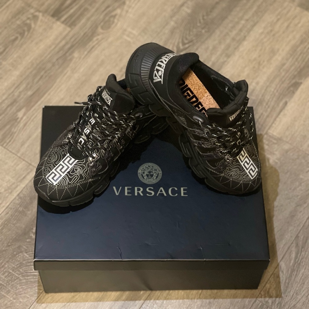 Versace Trigreca Sneakers Men